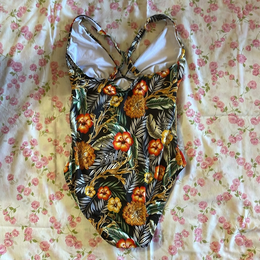 Swimsuit - Picture 2 of 2